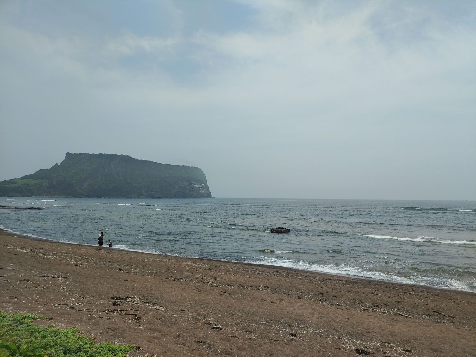 광치기해변에서 바라본 성산일출봉